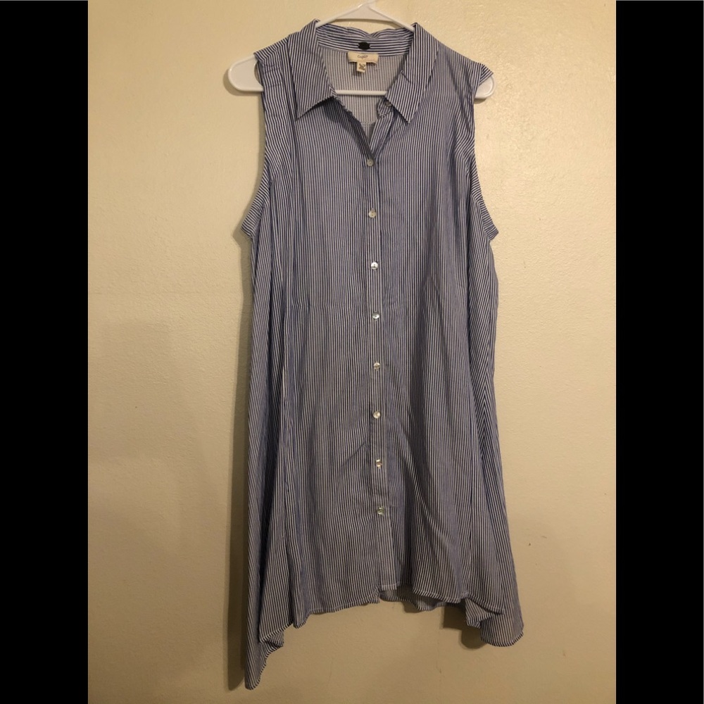 Sleeveless striped dress